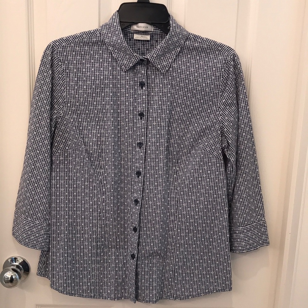 Van Heusen 3/4 sleeve button down top.